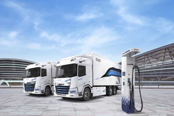 2022139_LR_New-Generation-DAF-Electric-with-charger